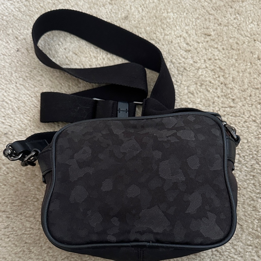 lululemon athletica Brown Crossbody Bag - Picture 3 of 5
